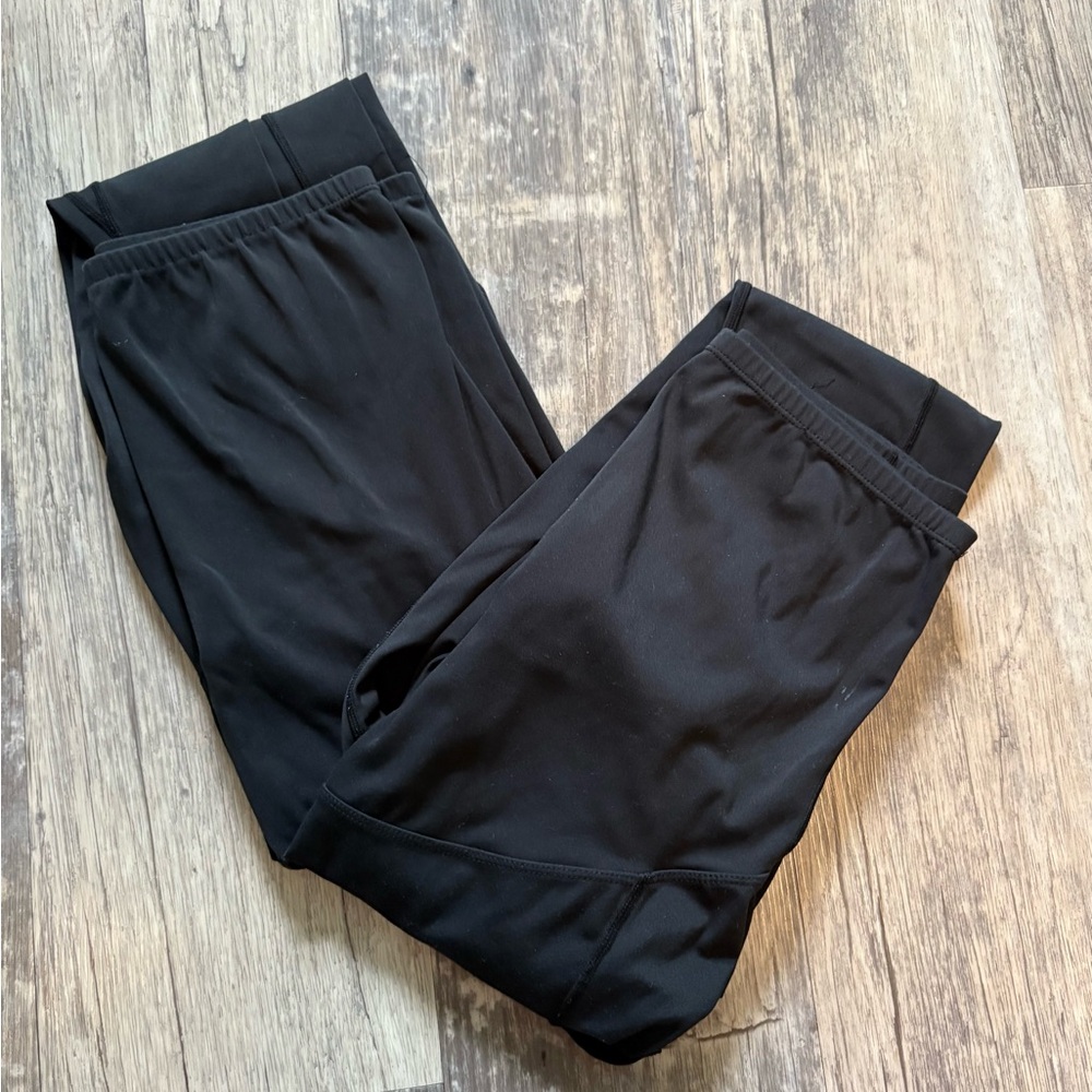 Bundle of athletic maternity legging’s